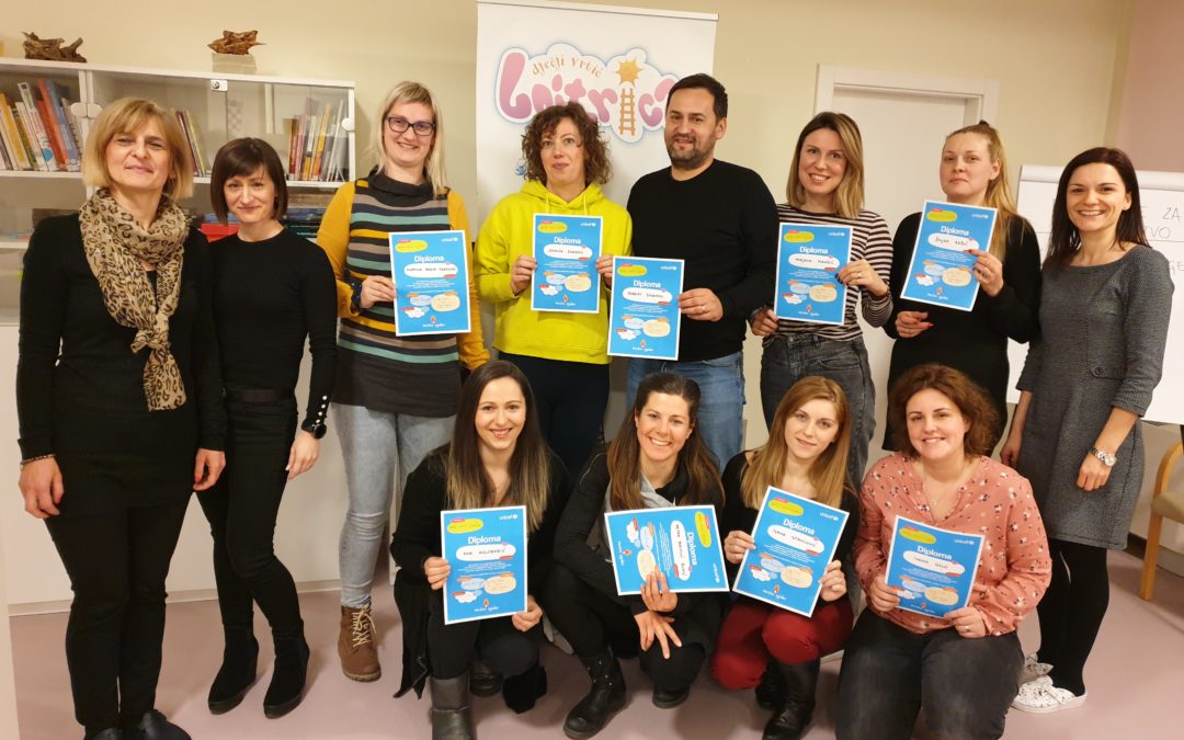 Roditelji završili program „Rastimo zajedno“