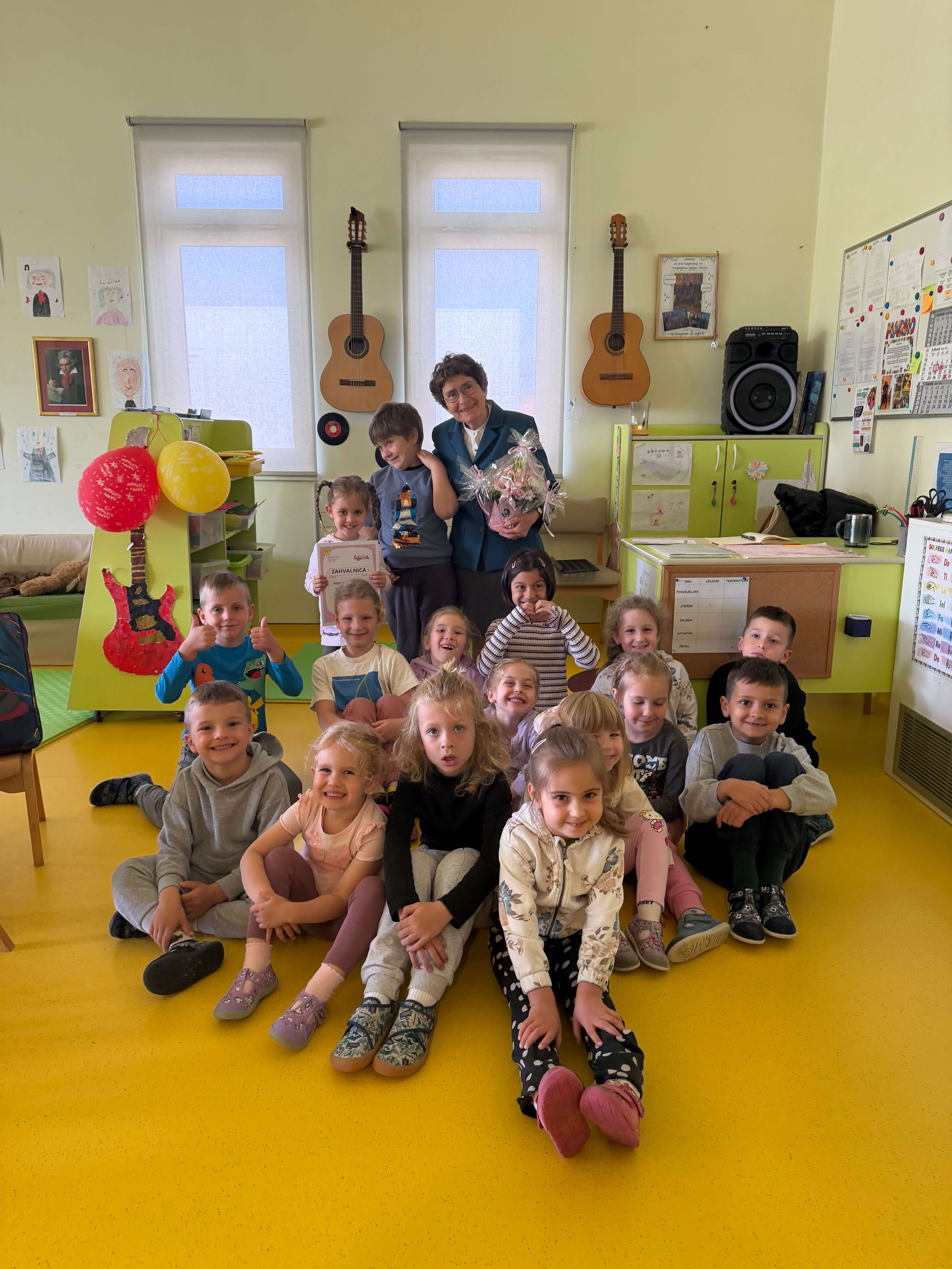 Književnica Željka Horvat-Vukelja ponovno je razveselila skupinu Notice